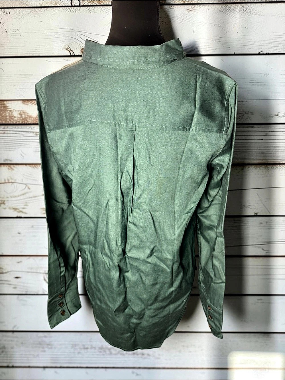 Lands' End | Lyocell Button-Down Popover Top in Green | Size Small | NWT - Picture 3 of 9